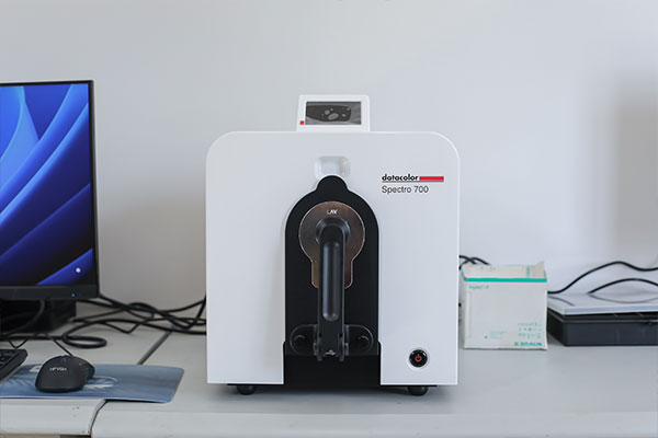 Spectrometer